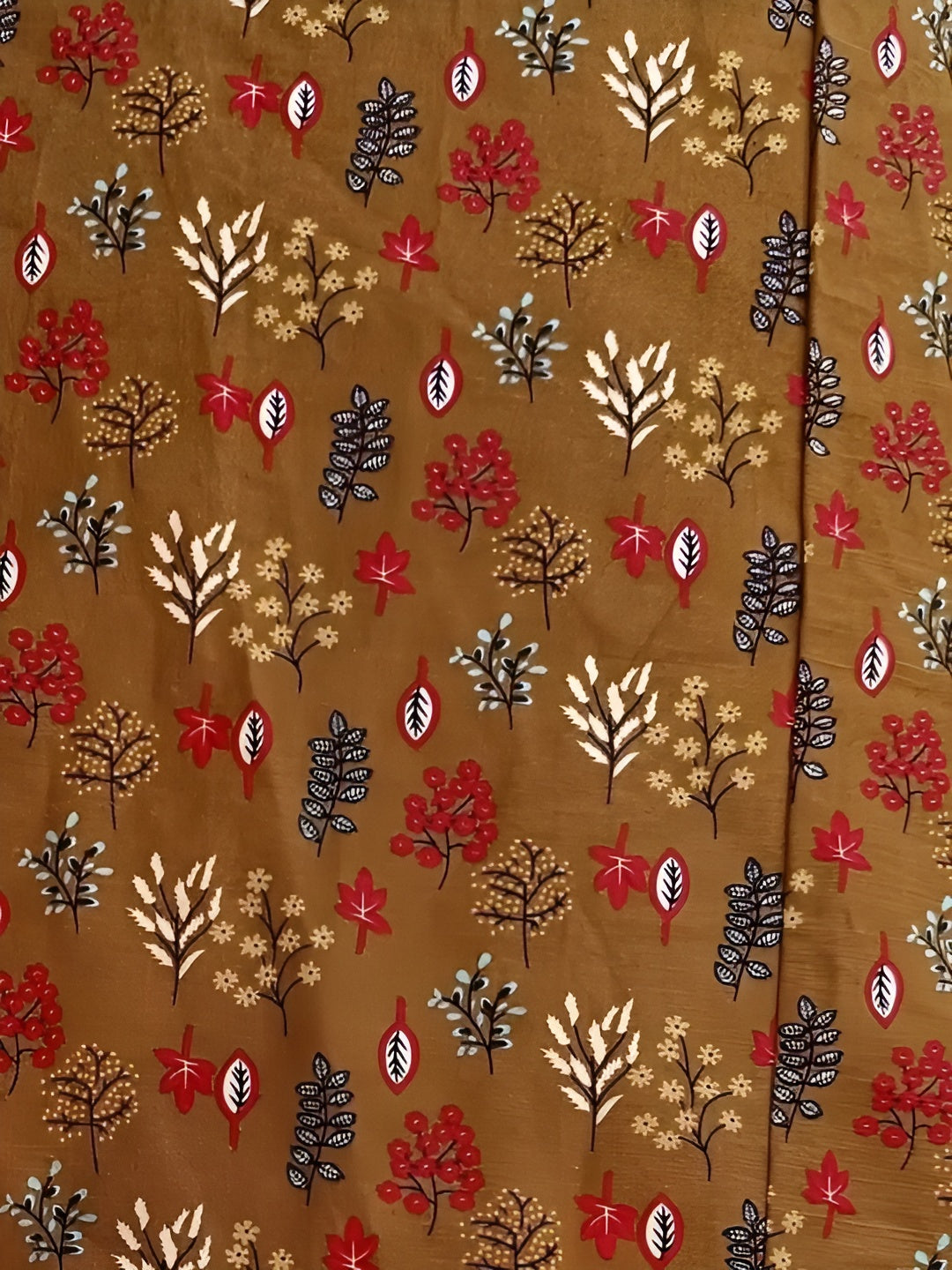 Sirje – Kevyt kesämekko kukkakuviolla