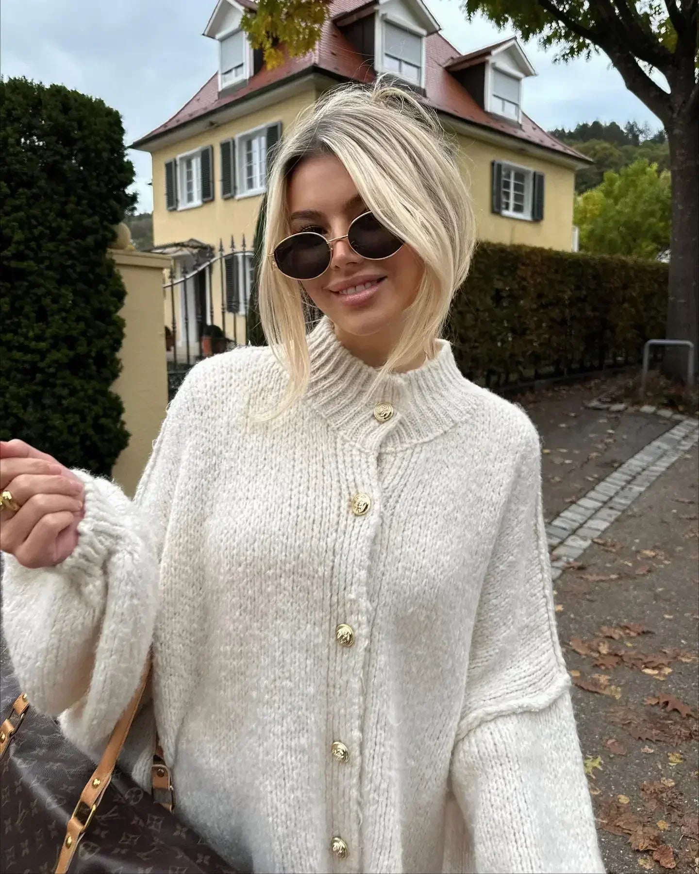 Amandine | Ylipitkä neuletakki